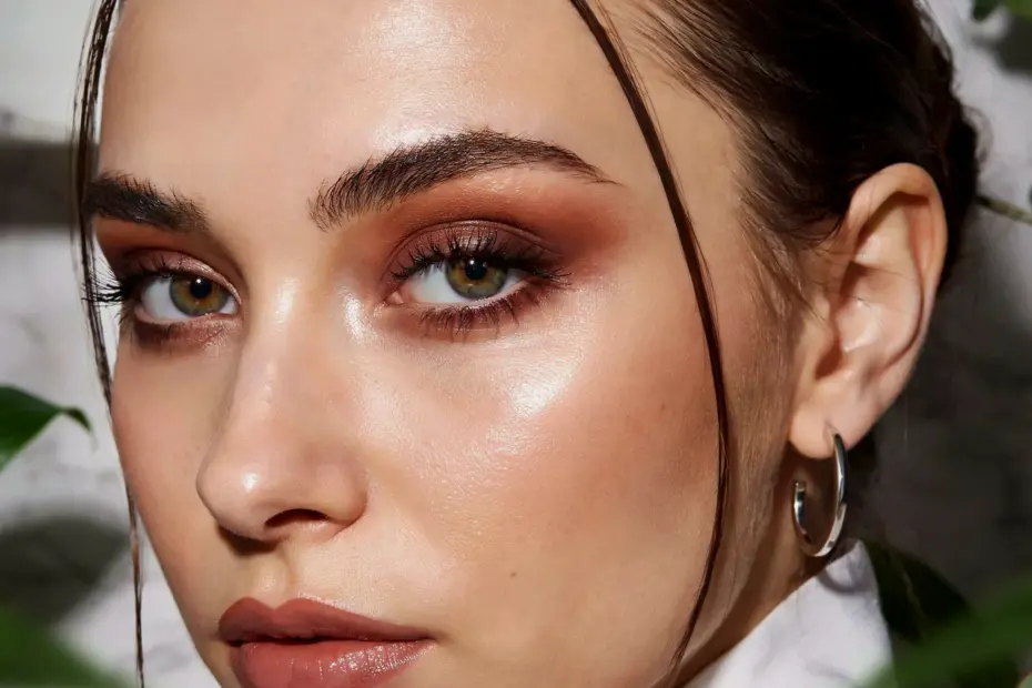 Virtual Posada Makeup Looks to Practice Before Your Christmas Party